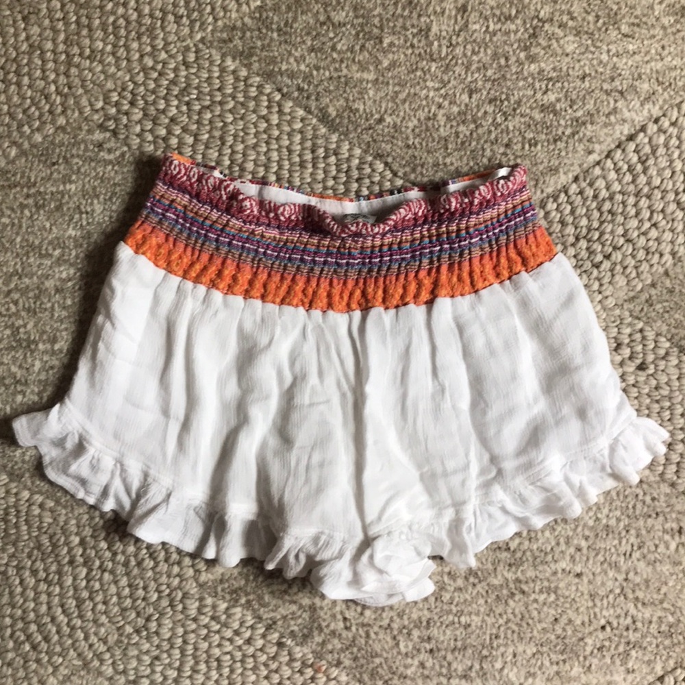 Shorts - Picture 2 of 3
